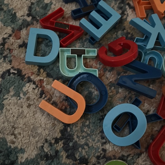 Lot of magnets letters numbers and animals - Picture 6 of 8